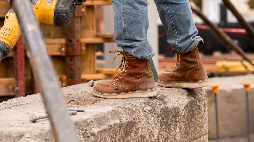 2024 MENS WOMENS Leichtes Safety Shoes Steel Toe Cap Work Boots Trainers Shoes £40.16 - UK