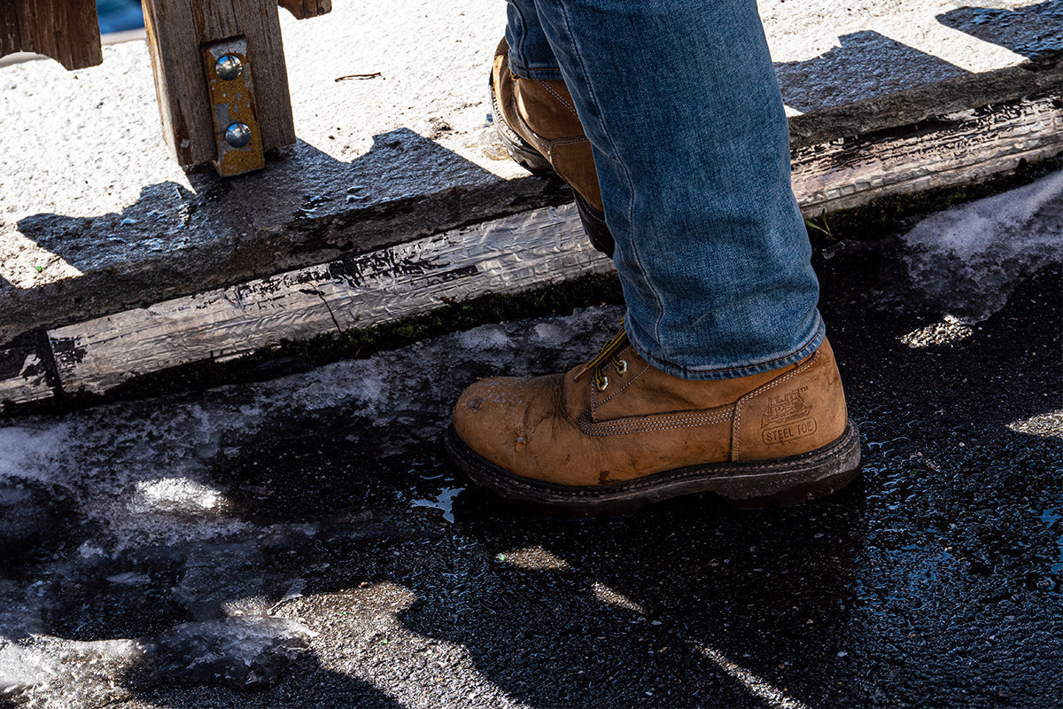 Methods How to Keep Feet from Sweating