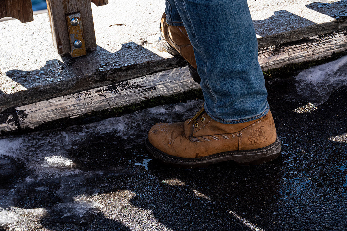 Methods How to Keep Feet from Sweating