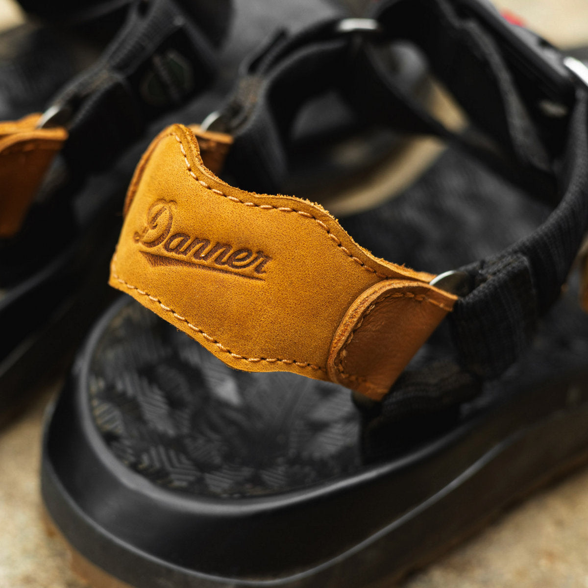 Danner Women's Joseph 3" Leather Sandal - Midnight - 34873 - Overlook Boots