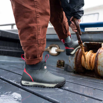 Xtratuf Women's Fleege Lined Waterproof Ankle Deck Work Boot -Green- AIWR300 - Overlook Boots