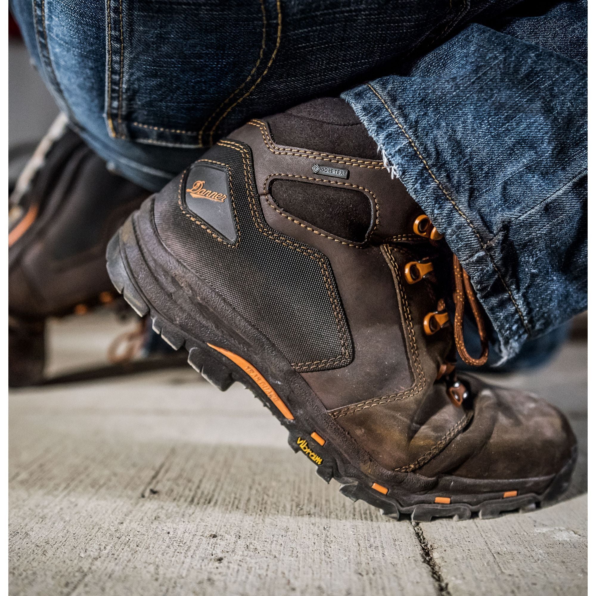 Danner Men's Vicious 4.5" Soft Toe Waterproof Work Boot - Brown - 13858 - Overlook Boots