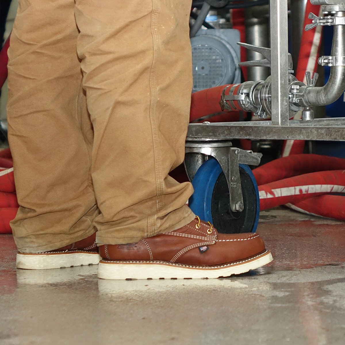Thorogood Men's USA Made American Heritage 6"  Wedge Work Boot - 814-4200  - Overlook Boots