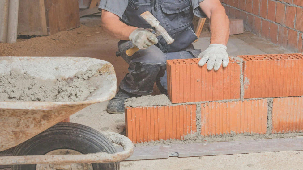 Best Work Boots for Working On Concrete