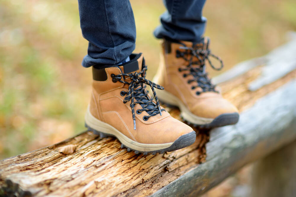 How to Break in Boots Properly: Dos and Don'ts | Overlook Boots