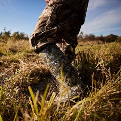 Muck Men's Wetland Pro Snake Certified WP Work Boot -Realtree- MWTPMEG  - Overlook Boots