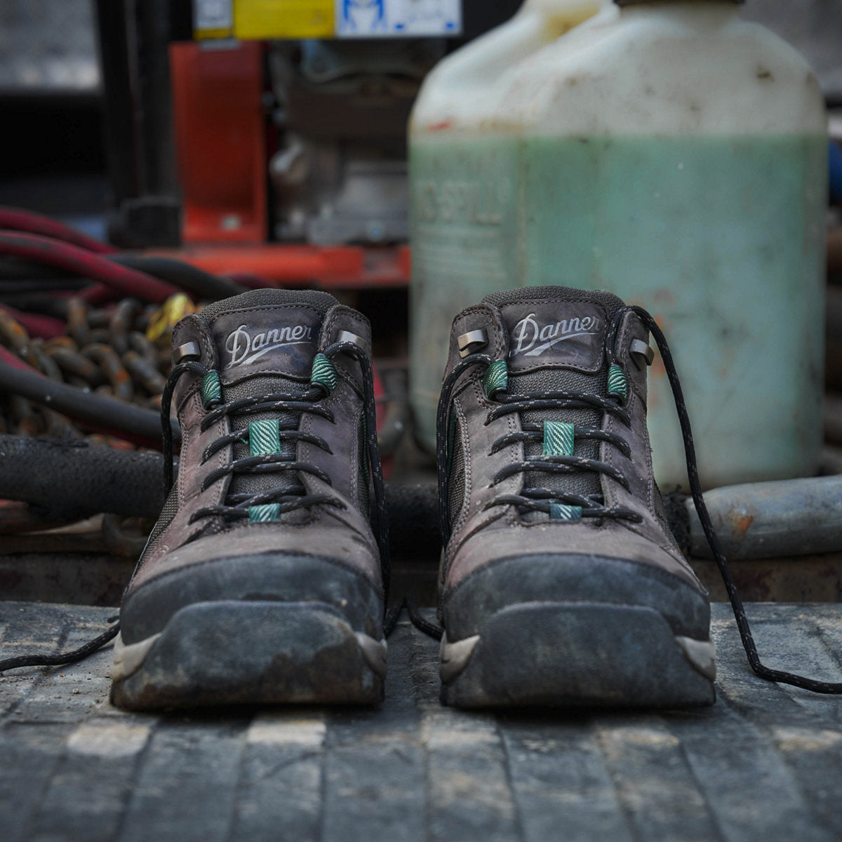 Danner Men's Riverside 4.5" ST Slip Resistant Work Shoe -Brown- 15340  - Overlook Boots