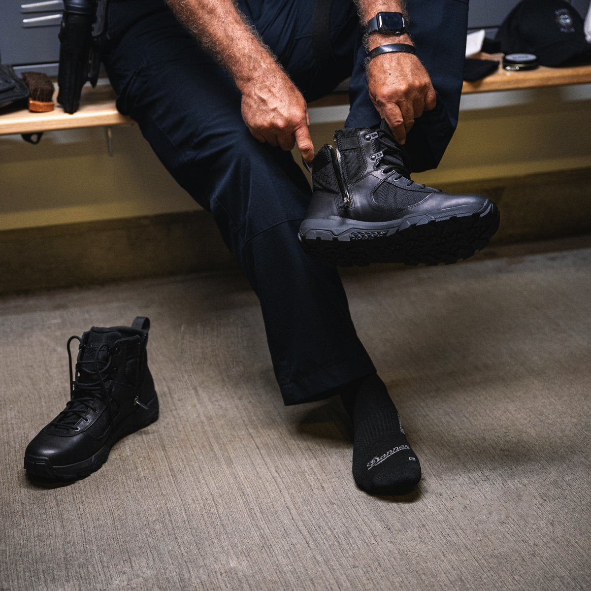 Danner Men's Sonic 6" Plain Toe Waterproof Side Zipper Tactical Duty Work Boot - Black - 24430 - Overlook Boots