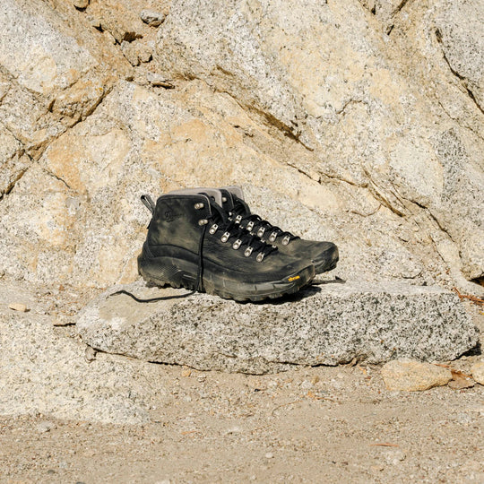 Danner Men's MTN45 Mid GTX Waterproof Hiking Boot - Black - 32885