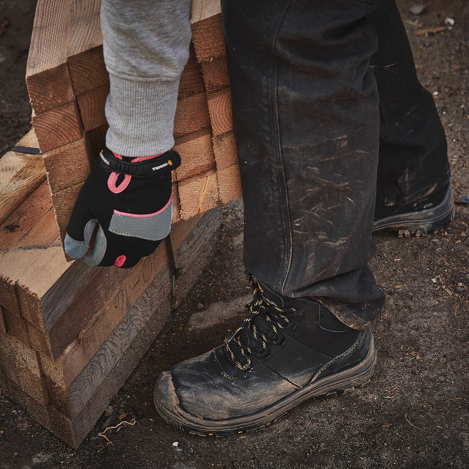 Terra Women's Findlay 6" Composite Toe Waterproof Composite Toe Work Boot- Black- 839LBK - Overlook Boots